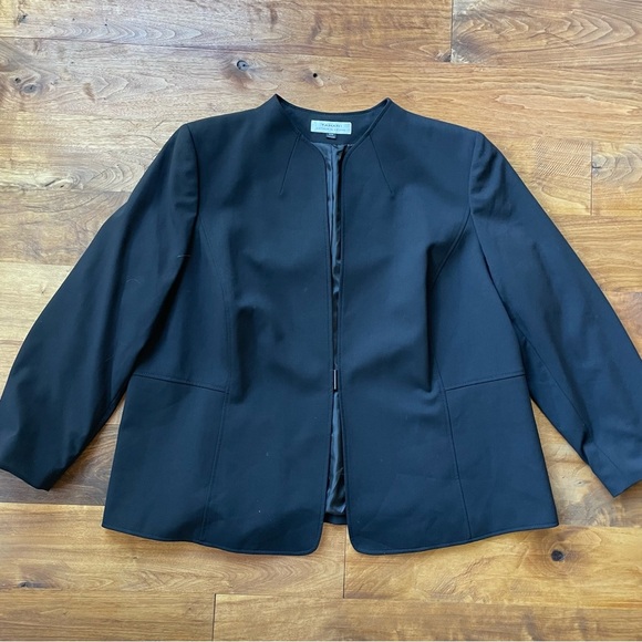 Tahari ASL Collarless Elegant Black Blazer Jacket Neutral Minimalist Office - Picture 4 of 12